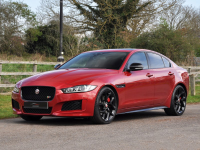 Jaguar Xe